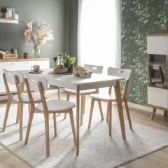 Jakie krzesła do białego stołu? Inspiracje i praktyczne porady